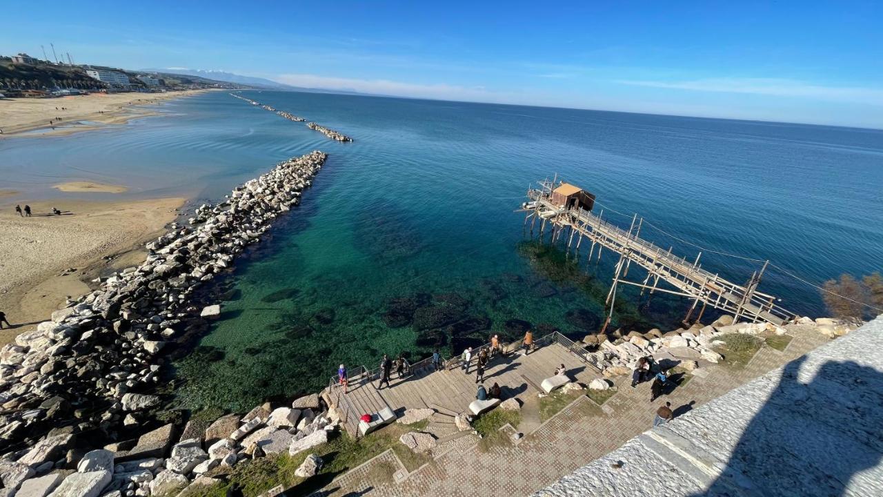 I Tre Marchi Rooms / Camera Mare Termoli Eksteriør billede